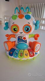 robottino canta suona Clementoni