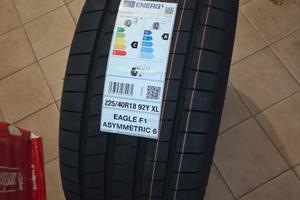 2 GOMME NUOVE GOOD YEAR 225/40R18 92Y XL