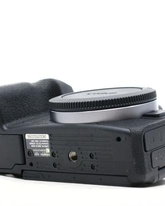 Canon Eos RP solo corpo