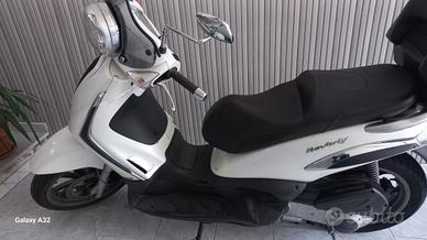 Piaggio Beverly 300 ie tourer