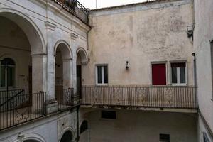 DIMORA STORICA: con due ingressi indipendenti