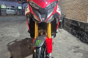 Ducati v4s pikes peak