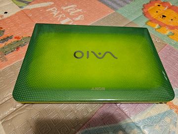 Notebook Sony Vaio core i3 per ricanbi