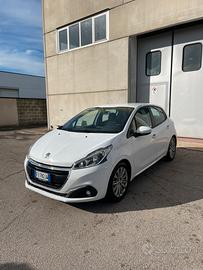 Peugeot 208 per neopatentati