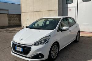 Peugeot 208 per neopatentati