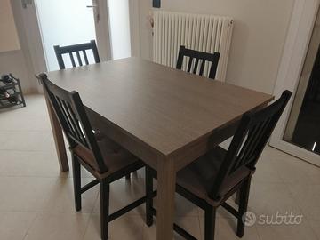 Tavolo allungabile 4/6 persone + 4 sedie