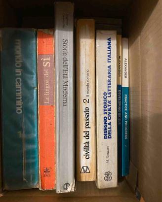 Vari libri liceo scientifico