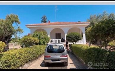 Vendita villetta Pozzallo RG a tre km dal paese