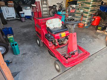 Trattorino tagliaerba MTD 8.5cv