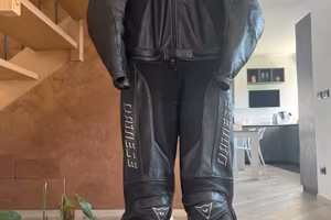 Tuta Moto Divisibile Dainese in Pelle - Taglia 50