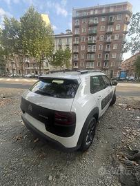 Citroen C4 Cactus 1.6 100V - 2017 - Diesel