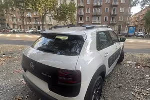 Citroen C4 Cactus 1.6 100V - 2017 - Diesel