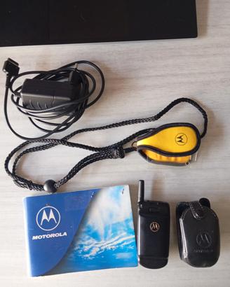 Motorola V3688 