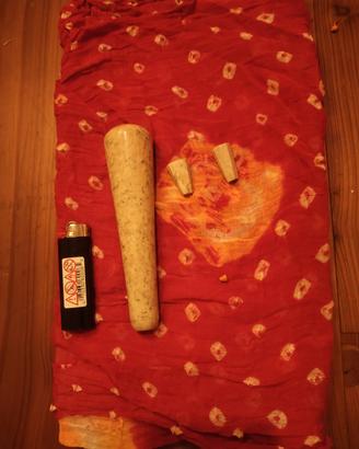 Chillum indiano marmo, con Safi e wedra