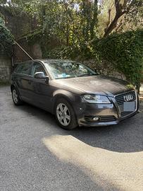 Audi A3 1.6 TDI 110CV