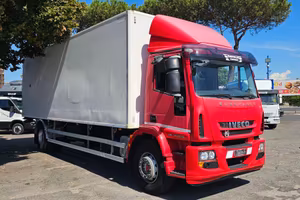 IVECO EUROCARGO 180E28 FURGONE MT7.90+SPONDA 22Q