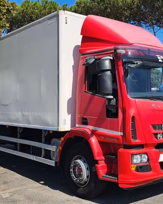 IVECO EUROCARGO 180E28 FURGONE MT7.90+SPONDA 22Q