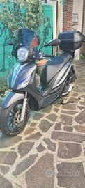 Piaggio Madley 150