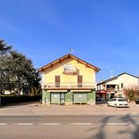 NEGOZIO A CASTELVETRO PIACENTINO