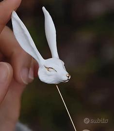 Spilla viso volpe lepre ceramica bianca