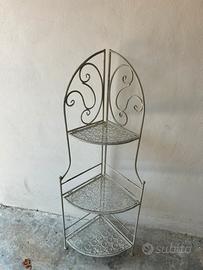 Scaffale portavasi angolare da esterno shabby chic