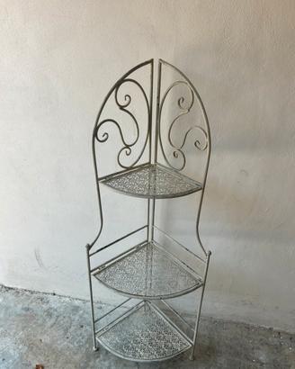 Scaffale portavasi angolare da esterno shabby chic