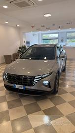 Hyundai tucson hybrid 230 cv