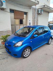 TOYOTA AYGO 1.0 BENZ  5 PORTE CON CLIMA