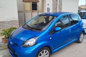 TOYOTA AYGO 1.0 BENZ  5 PORTE CON CLIMA