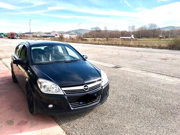Opel Astra H 1.7 101cv 74 kw del 2007