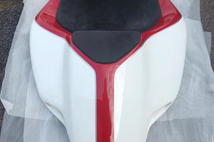 MV Agusta F4 codone monoposto resina