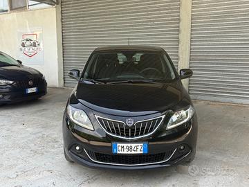 Lancia Ypsilon 1.0 FireFly 5 porte S&S Hybrid Ecoc