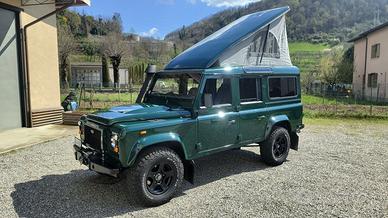 Land Rover Defender 110 SW TD4 2.4 Puma 4x4