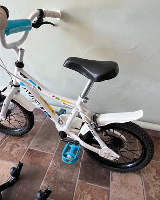 Bici da bambino modello BMX