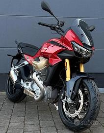 Moto Guzzi V100 Mandello