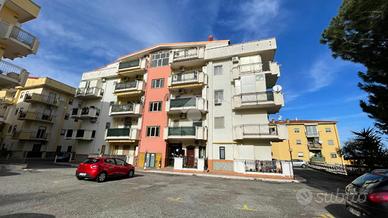 3 LOCALI A CORIGLIANO-ROSSANO