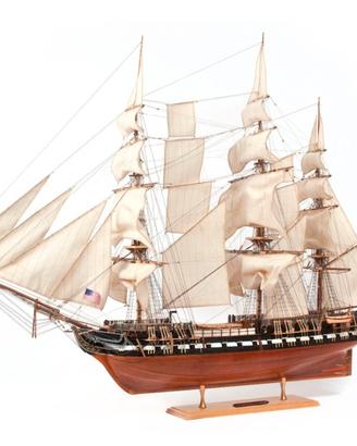 Modellino da costruire NAVE USS Constitution 