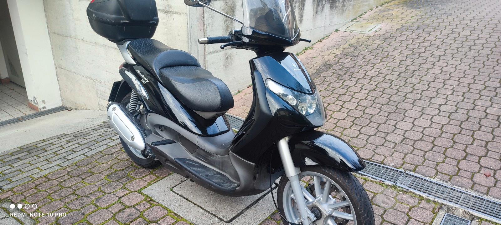 Piaggio Beverly 250 - 2004 - Moto e Scooter In vendita a Bolzano