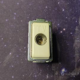 Presa TV Magic Bticino Art 5152/D