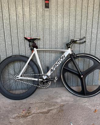 Bici Aventon Mataro Low fixed scatto fisso