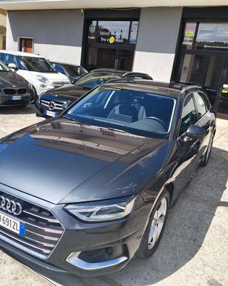 AUDI A4 Avant 30 TDI/136CV S tronic VIRTUAL