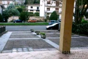 Locale commerciale c1