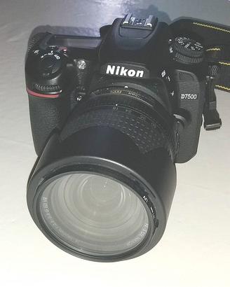 NIKON d7500 + 18-140 VR (con garanzia Nital)