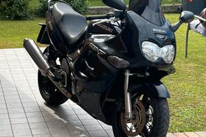 Suzuki gsx 750 f