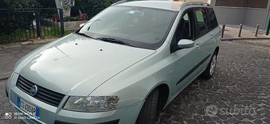 auto fiat stilo jtd