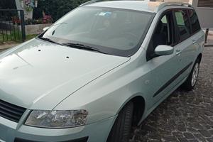 auto fiat stilo jtd