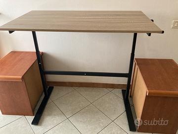 Scrivania regolabile d’altezza