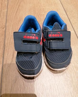 scarpe diadora n. 21
