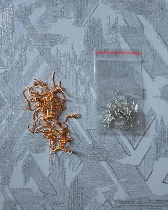 Lotto monachelle orecchini color oro e argento