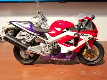 Honda Cbr 929 1:6